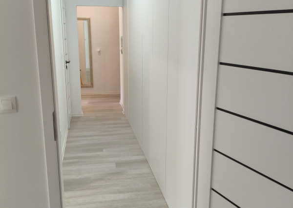 ARETÉ REAL - ZARIADENÝ 2-IZBOVÝ BYT S LODŽIOU AJ BALKÓNOM , ENERGIAMI A KTV, NITRA, VIKÁRSKA