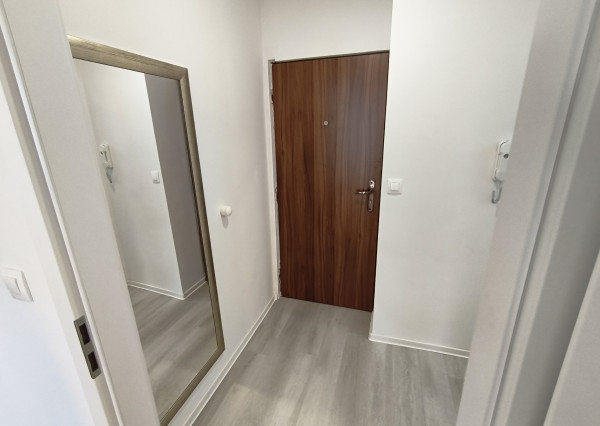 ARETÉ REAL - ZARIADENÝ 2-IZBOVÝ BYT S LODŽIOU AJ BALKÓNOM , ENERGIAMI A KTV, NITRA, VIKÁRSKA