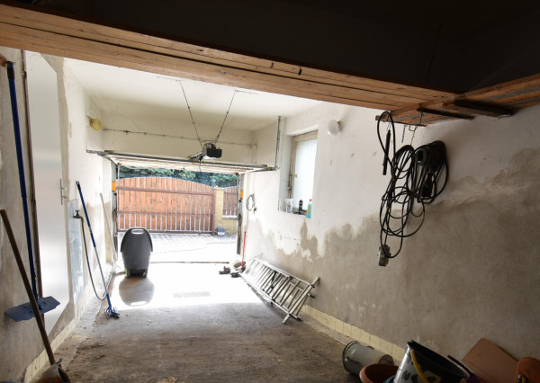 Areté real - predaj priestranného RD v Grinave