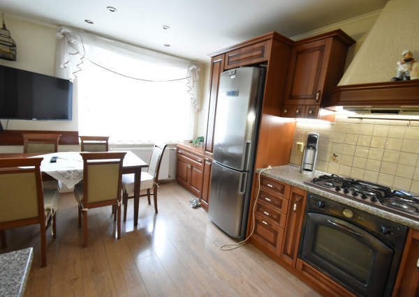 Areté real - predaj priestranného RD v Grinave