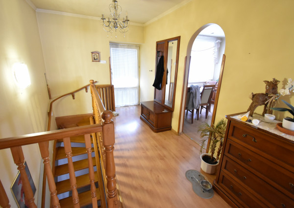 Areté real - predaj priestranného RD v Grinave