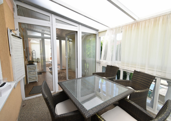 Areté real - predaj priestranného RD v Grinave