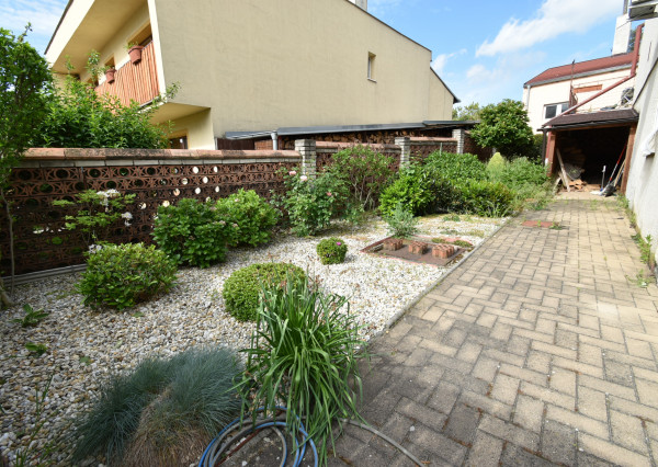 Areté real - predaj priestranného RD v Grinave