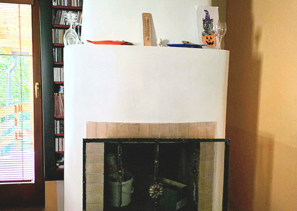 Areté real, Predaj dvojpodlažného rodinného domu s terasou, garážou a krásnou záhradou v blízkosti centra Pezinka, ul. Senecká