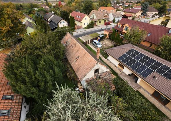 ARETÉ REAL - PREDAJ 3 STAVEBNÝCH POZEMKOV, KRÁĽOVÁ PRI SENCI, MALÝ KRMEŠ