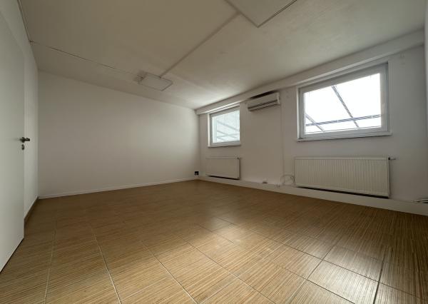 ARETÉ REAL - PRENÁJOM 22m2 ADMINISTRATÍVNEHO PRIESTORU, PEZINOK, MYSLENICKÁ