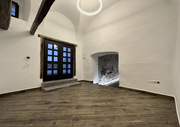 ARETÉ REAL - PRENÁJOM 36 m2 KOMERČNÉHO PRIESTORU, PEZINOK, HOLUBYHO