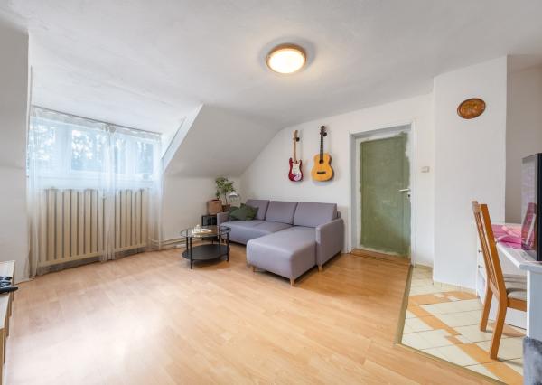 ARETÉ REAL – PREDAJ BUDOVY NA ŠPORTOVÉ A REKREAČNÉ ÚČELY S TROMA CHATKAMI, MODRA, HARMÓNIA