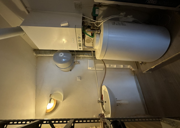 ARETÉ REAL – PREDAJ 4-IZBOVÉHO MEZONETOVÉHO BYTU S PARKOVANÍM, ZÁHRADKOU V CENTRE MESTA, PEZINOK, HOLUBYHO