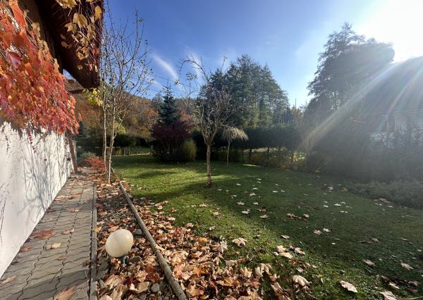 ARETÉ REAL – BYT ALEBO RADŠEJ CHATA VHODNÁ NA CELOROČNÉ BÝVANIE, PEZINOK, STUPY