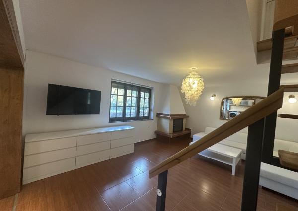 ARETÉ REAL – BYT ALEBO RADŠEJ CHATA VHODNÁ NA CELOROČNÉ BÝVANIE, PEZINOK, STUPY