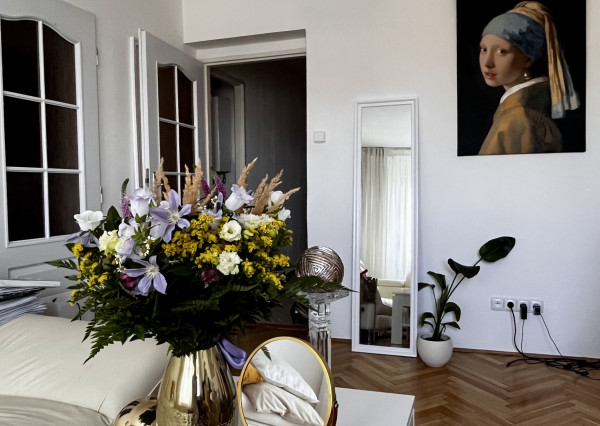 ARETÉ REAL- PREDAJ TEHLOVÉHO 2IZB.BYTU V PEZINKU, CENTRUM, SLNEČNÝ S LOGGIOU A MUROVANOU PIVNICOU