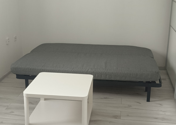 ARETÉ REAL- PRENÁJOM TEHLOVÉHO 1IZB.BYTU V PEZINKU, BLÍZKE CENTRUM, SLNEČNÝ S MUROVANOU KOMOROU