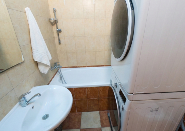 ARETÉ REAL-Predaj 3 izbového slnečného bytu v Modre, centrum na skok, krásny výhľad na panorámu mesta