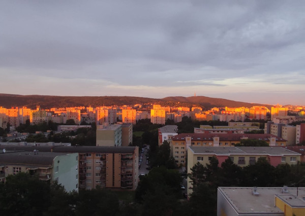 ARETÉ REAL – PREDAJ NOVOSTAVBY, 2-IZBOVÝ BYT S TERASOU A FAMÓZNYM VÝHĽADOM