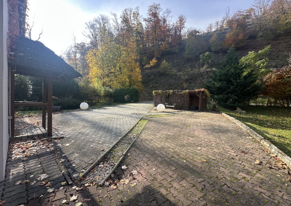 ARETÉ REAL – DOM ALEBO CHATU VHODNÚ AJ NA CELOROČNÉ BÝVANIE, PEZINOK, STUPY