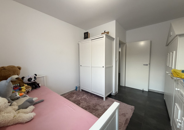 ARETÉ REAL - PREDAJ RODINNÉHO DOMU S BAZÉNOM, MODRA, FERDINANDA PÍSECKÉHO