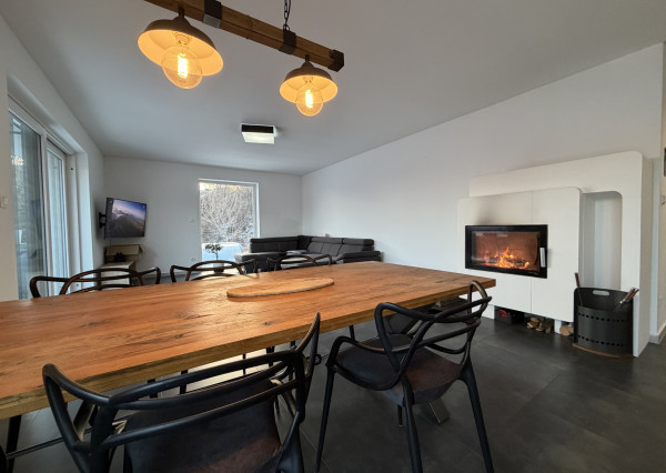 ARETÉ REAL - PREDAJ RODINNÉHO DOMU S BAZÉNOM, MODRA, FERDINANDA PÍSECKÉHO