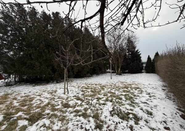 ARETÉ REAL - PRIPRAVUJEME PREDAJ 896 m2 STAVEBNÉHO POZEMKU, LIMBACH, SLNEČNÁ