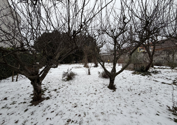 ARETÉ REAL - PRIPRAVUJEME PREDAJ 896 m2 STAVEBNÉHO POZEMKU, LIMBACH, SLNEČNÁ