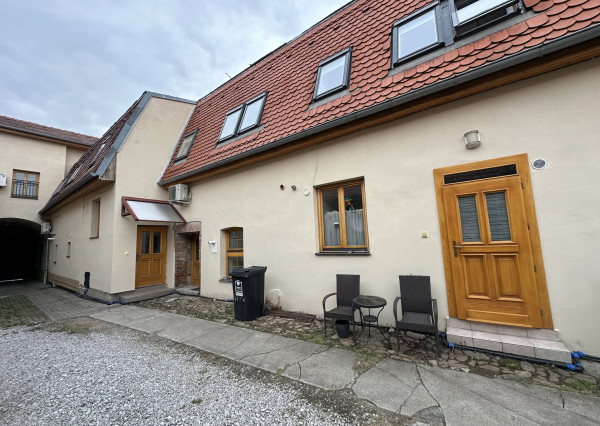 ARETÉ REAL - PREDAJ 1-IZBOVÉHO BYTU S PARKOVANÍM V CENTRE MESTA, PEZINOK, HOLUBYHO