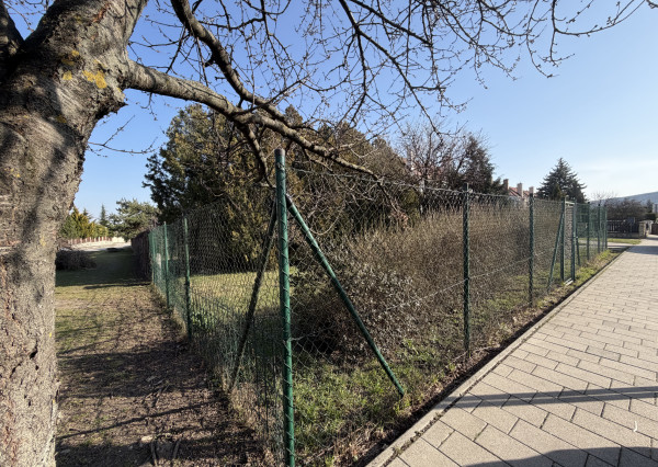 ARETÉ REAL - PREDAJ 896 m2 STAVEBNÉHO POZEMKU, LIMBACH, SLNEČNÁ