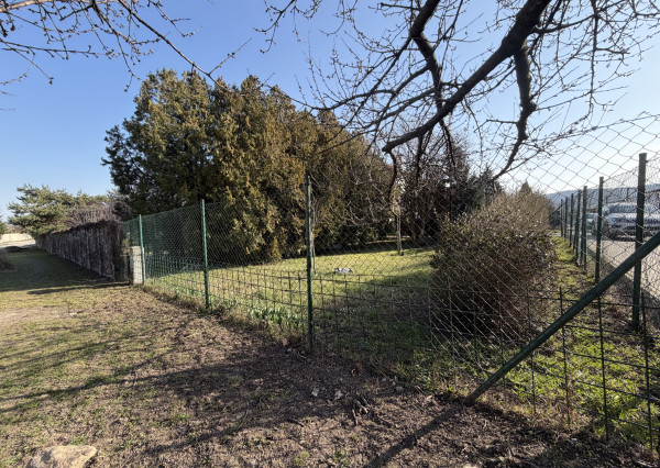 ARETÉ REAL - PREDAJ 896 m2 STAVEBNÉHO POZEMKU, LIMBACH, SLNEČNÁ