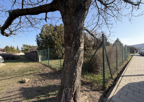 ARETÉ REAL - PREDAJ 896 m2 STAVEBNÉHO POZEMKU, LIMBACH, SLNEČNÁ