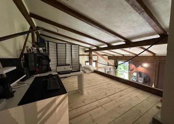 ARETÉ REAL - BÝVANIE S PODNIKANÍM V CENTRE PEZINKA, JESENSKÉHO A HOLUBYHO