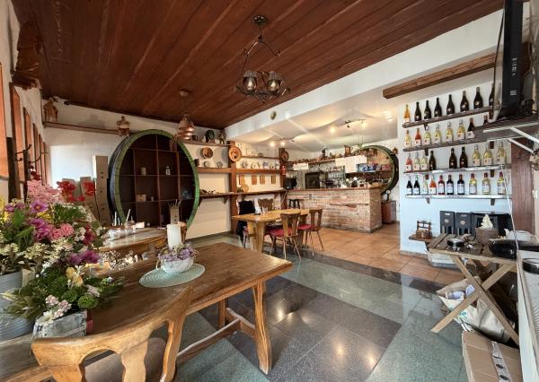 ARETÉ REAL - PRENÁJOM 73m2 KOMERČNÉHO PRIESTORU S TERASOU NA TOP MIESTE, PEZINOK, JESENSKÉHO