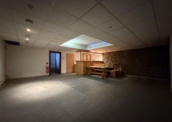 ARETÉ REAL - PRENÁJOM 73m2 KOMERČNÉHO PRIESTORU S TERASOU NA TOP MIESTE, PEZINOK, JESENSKÉHO