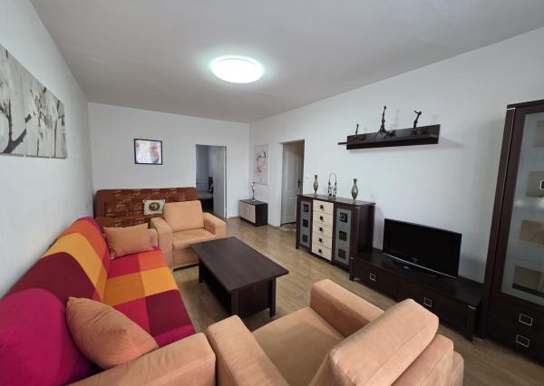 Areté real- Predaj priestranného 2-izbového bytu v dobrej lokalite, ul. Muškátová, Pezinok