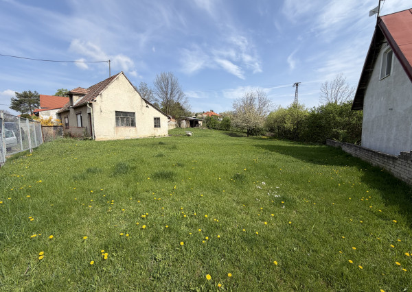 ARETÉ REAL – PREDAJ NÁDHERNÉHO 677m2 STAVEBNÉHO POZEMKU, BOROVÁ