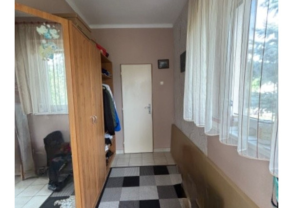 ARETÉ REAL- Ponúkame na predaj rodinný dom v tichej časti v meste MODRA, na slnečnom pozemku s veľkorysou výmerou 1790m2