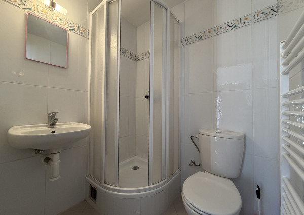 ARETÉ REAL - PRENÁJOM 12m2 KOMERČNÉHO PRIESTORU V CENTRE PEZINKA, M.R. ŠTEFÁNIKA