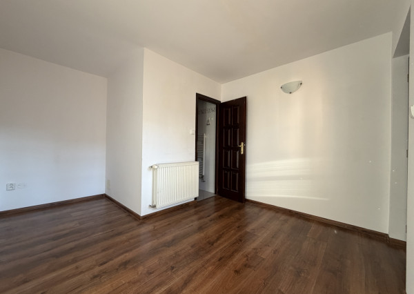 ARETÉ REAL - PRENÁJOM 12m2 KOMERČNÉHO PRIESTORU V CENTRE PEZINKA, M.R. ŠTEFÁNIKA