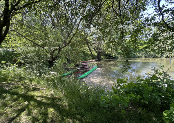 ARETÉ REAL – PRIPRAVUJEME PREDAJ 6270m2 POZEMKU S JAZIERKOM V MODRE, ČASŤ ŠARKAPERKY