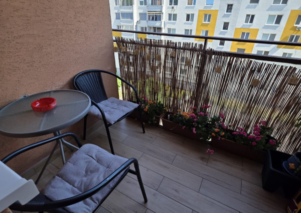 Areté real - Predaj veľmi pekného, zrekonštruovaného 3-izbového bytu s priestrannou loggiou, Svätoplukova ul, Pezinok