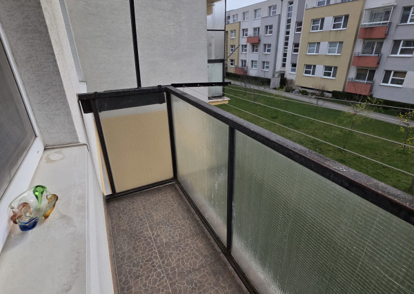 Areté real, Prenájom 2-izbového príjemného bytu s balkónom v Pezinku na Muškátovej ulici