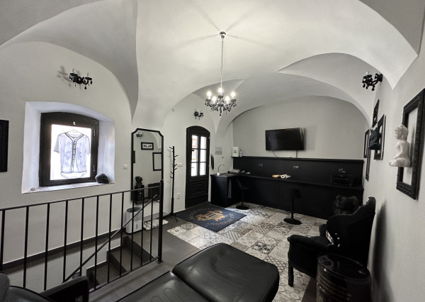 ARETÉ REAL - KOMERČNÝ PRIESTOR V CENTRE MESTA, PEZINOK, POTOČNÁ 1