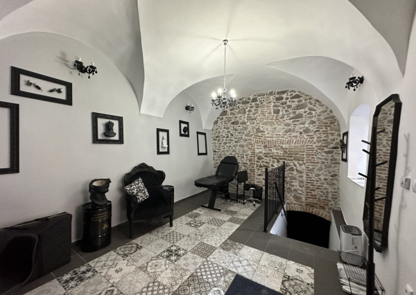 ARETÉ REAL - KOMERČNÝ PRIESTOR V CENTRE MESTA, PEZINOK, POTOČNÁ 1