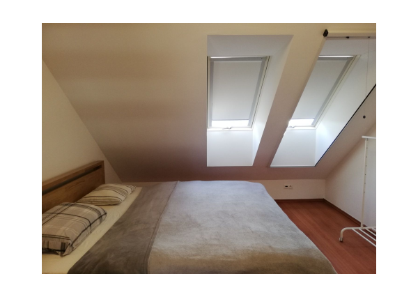 ARETÉ REAL- PREDAJ TEHLOVÉHO 2IZB.BYTU V PEZINKU, CENTRUM,  S BALKÓNOM A MUROVANOU PIVNICOU