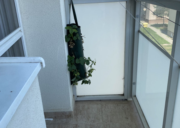 Areté real- Predaj výborne riešeného 3-izbového bytu s balkónom vo výbornej lokalite v centre Pezinka, Záhradná ul.