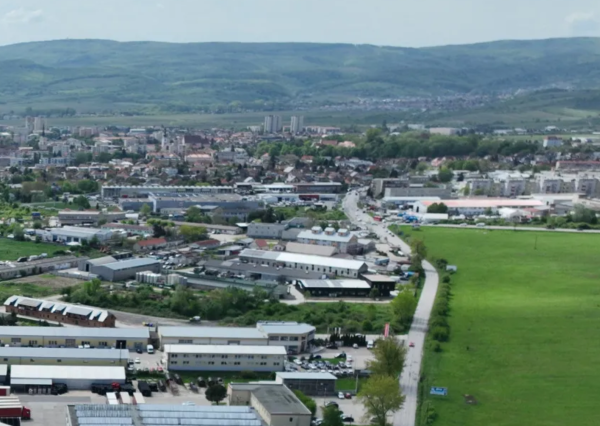 ARETÉ REAL - PRENÁJOM 350 m2 KOMERČNÉHO PRIESTORU, PEZINOK, ŠENKVICKÁ CESTA