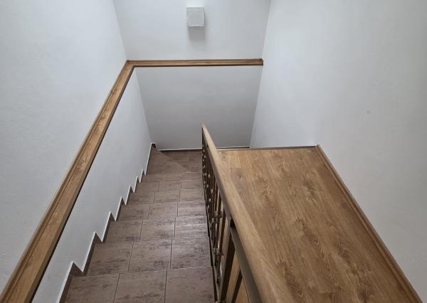 Areté real - Prenájom priestorov v centre Pezinka – vhodné na administratívu, služby alebo bývanie spojené s podnikaním