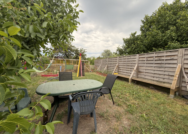 ARETÉ REAL – PREDAJ 2 VINÁRSKYCH RODINNÝCH DOMOV S 2 NEBYTOVÝMI BUDOVAMI V CENTRE MODRY, DOLNÁ