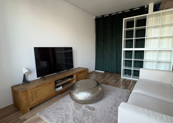 ARETÉ REAL- PONÚKAME NA PREDAJ SLNEČNÝ 1 IZB.BYT S BALKÓNOM, PARKOVACÍM STÁTÍM, V MALEBNEJ DEDINKE SLOVENSKÝ GROB