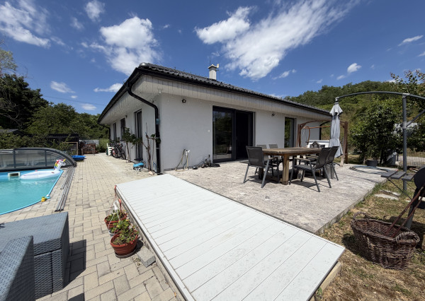 ARETÉ REAL - PREDAJ RODINNÉHO DOMU S BAZÉNOM, MODRA, FERDINANDA PÍSECKÉHO
