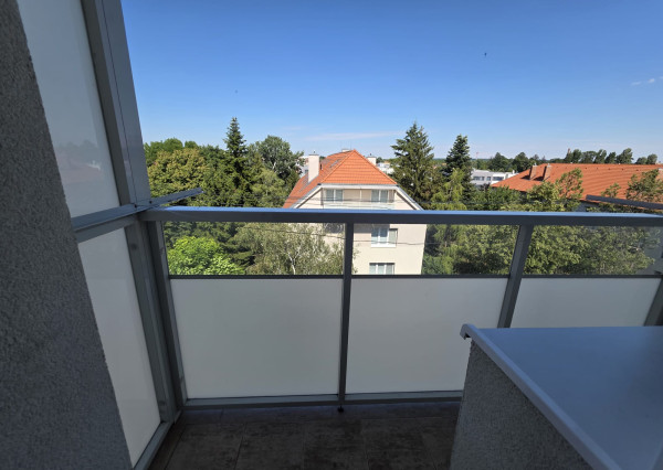 Areté real- Predaj výborne riešeného 3-izbového bytu s balkónom vo výbornej lokalite v centre Pezinka, Záhradná ul.