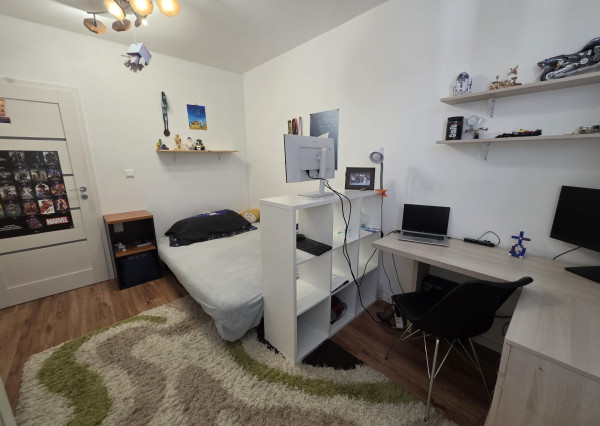 Areté real - Predaj veľmi pekného, priestranného 3 izbového bytu s 2 balkónmi a garážou, sídl. Muškát, Pezinok